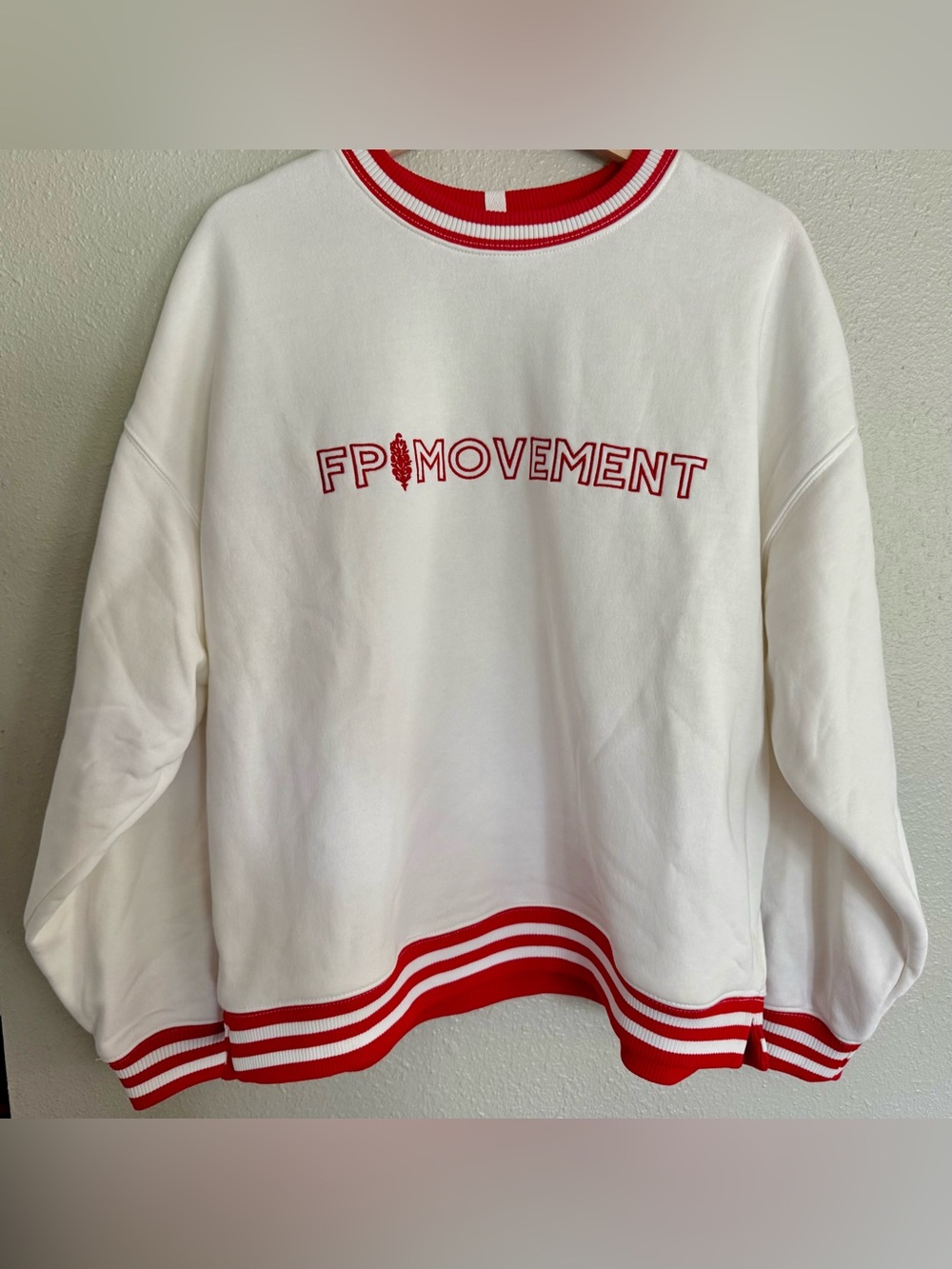 Free People Movement All Star Collegiate Pullover Logo White Combo Size S NWOT - Picture 10 of 12